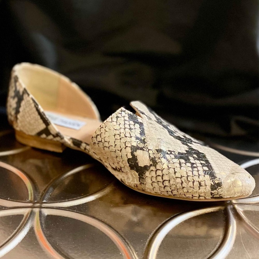 Steve Madden Womens Flats Size 6.5 Snake Print Beige Point Toe